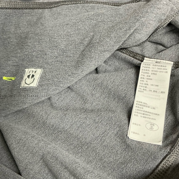 Abercrombie & Fitch Heather Gray Jacket with Neon Yellow Details - Picture 11 of 13